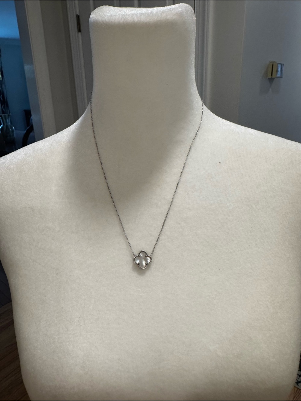 Sterling Silver Mother-of-Pearl Clover Pendant Necklace - White